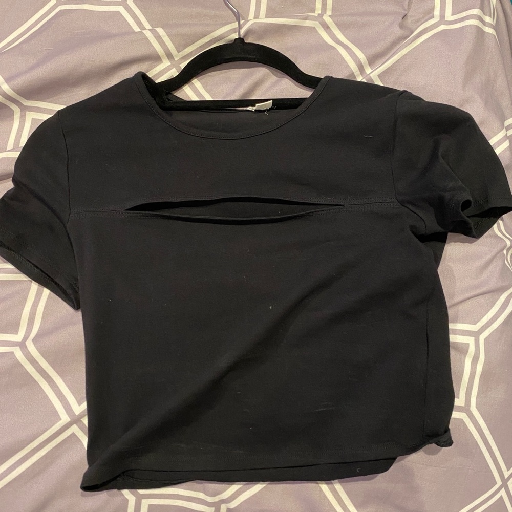 garage cutout crop top